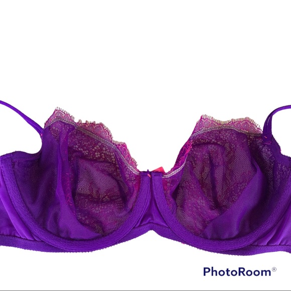 Victoria Secret Unlined Demi-buste Lace Bra - Picture 4 of 6